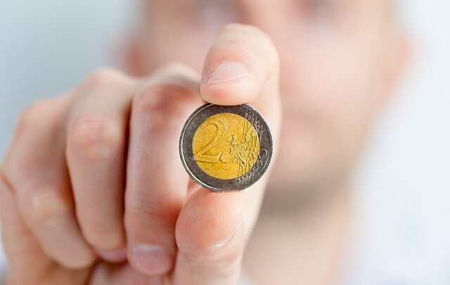 Fremtidens lånevaner: Hvordan teknologi ændrer måden, vi låner penge på