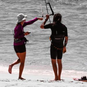 Sommerferie i Danmark: Prøv kitesurfing på Amager